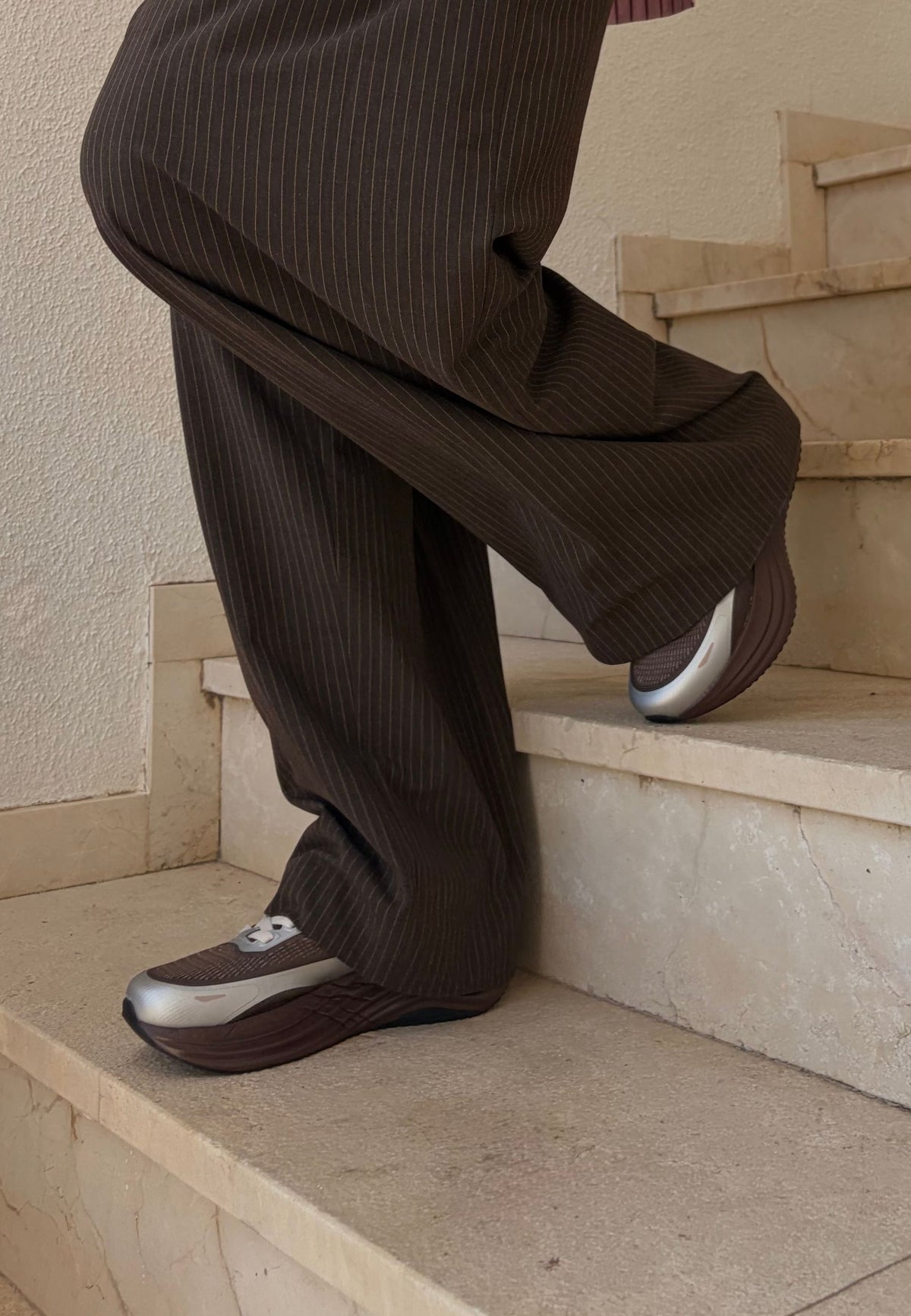 AANKL MOVE - Dark Brown/Silver
